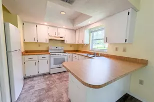 3664 SW Ivy Pl, Dunnellon, FL 34431 - Photo 2