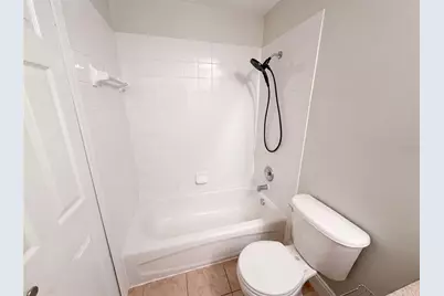 112 Coquina Bay Drive, Saint Petersburg, FL 33705 - Photo 26