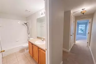 112 Coquina Bay Drive, Saint Petersburg, FL 33705 - Photo 24