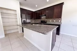 881 Haring Ln, Mount Dora, FL 32757 - Photo 2