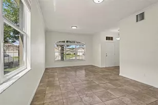14513 Kaiser Ct, Orlando, FL 32826 - Photo 2