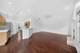 630 Riomar Ave, Orlando, FL 32828 - Photo 8