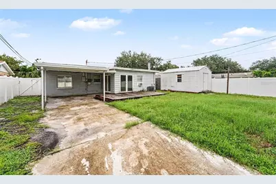 766 41st Avenue NE, Saint Petersburg, FL 33703 - Photo 26