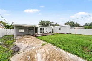 766 41st Ave NE, Saint Petersburg, FL 33703 - Photo 26