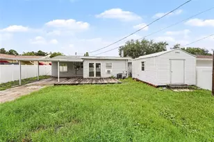 766 41st Ave NE, Saint Petersburg, FL 33703 - Photo 30