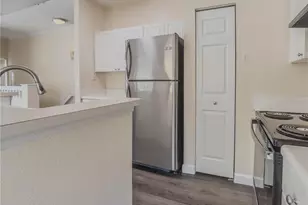 2226 Arbor Lakes Cir, Sanford, FL 32771 - Photo 14