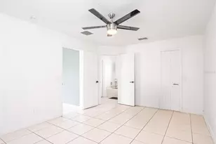 559 Hummingbird Ct, Poinciana, FL 34759 - Photo 22