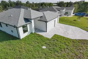9309 Zorn St, Port Charlotte, FL 33981 - Photo 2