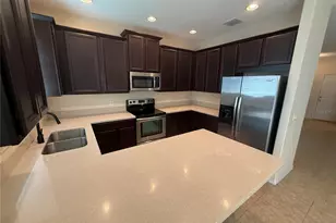 9460 Strongbark Ln, Orlando, FL 32832 - Photo 4