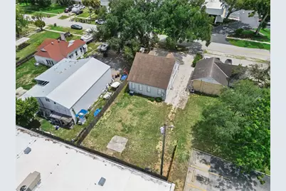 25 E Pinecrest Avenue, Eustis, FL 32726 - Photo 40