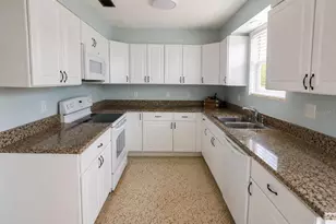 1145 Cordova Ave, Daytona Beach, FL 32114 - Photo 8