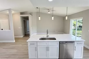 10814 Crescendo Loop, Clermont, FL 34711 - Photo 4
