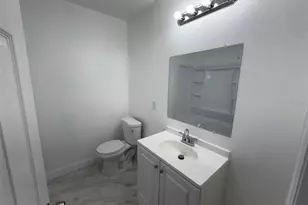 165 E Pomelo St, Groveland, FL 34736 - Photo 12