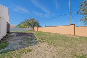 518 Highland Meadows St, Davenport, FL 33837 - Photo 20
