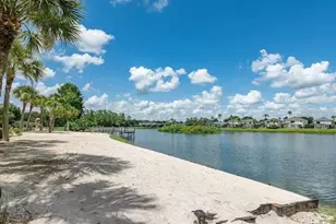 1017 Lake Berkley Dr, Kissimmee, FL 34746 - Photo 34