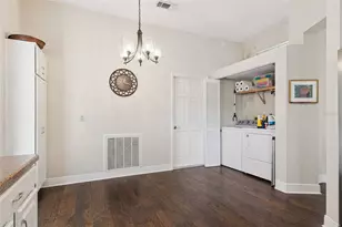 8444 Foxworth Cir, Orlando, FL 32819 - Photo 14
