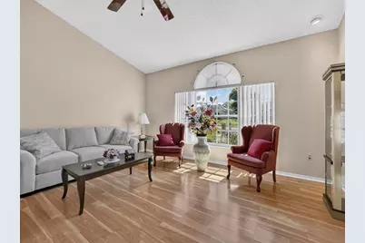 1197 Muscovy Dr, Spring Hill, FL 34608 - Photo 6