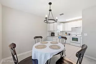 1233 Van Buren St, Jacksonville, FL 32206 - Photo 10