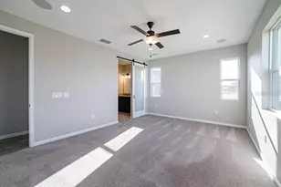 203 Sangmon Ct, Groveland, FL 34736 - Photo 10