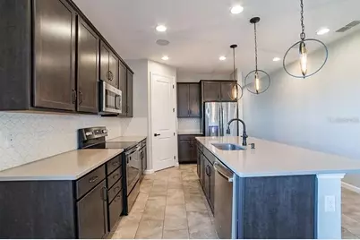203 Sangmon Court, Groveland, FL 34736 - Photo 2