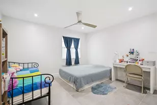 11272 Papyrus Ln, Orlando, FL 32821 - Photo 18