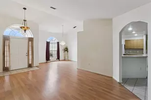 236 Dolcetto Dr, Davenport, FL 33897 - Photo 4