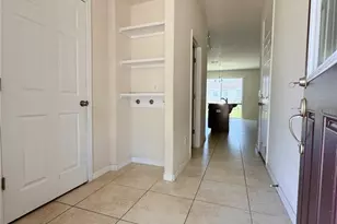 2428 Chateau Loop, Kissimmee, FL 34741 - Photo 4