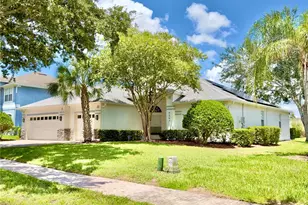 4367 Conroy Club Dr, Orlando, FL 32835 - Photo 2