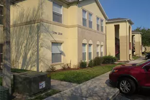 2806 Club Cortile Cir, Kissimmee, FL 34746 - Photo 6