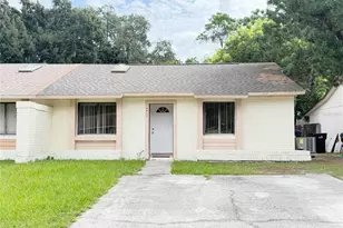 9911 Burl Way, Orlando, FL 32817 - Photo 2