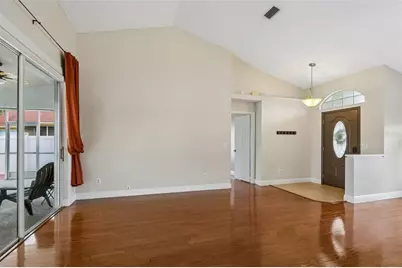 9334 Pontiac, Westchase, FL 33626 - Photo 14
