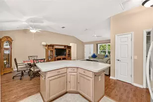 168 Palermo Pl, Lady Lake, FL 32159 - Photo 16