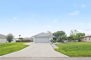 1187 Desmond St, Port Charlotte, FL 33952 - Photo 2