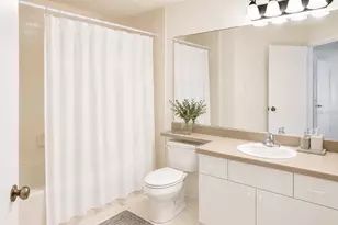 5572 Metrowest Blvd, Orlando, FL 32811 - Photo 12