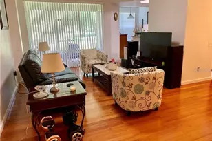 2576 San Tecla St, Orlando, FL 32835 - Photo 2