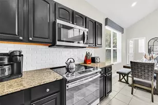 2630 Dinville St, Kissimmee, FL 34747 - Photo 14