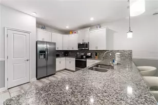 9004 Hazard St, Davenport, FL 33896 - Photo 8