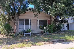 4428 4th Ave S, Saint Petersburg, FL 33711 - Photo 2