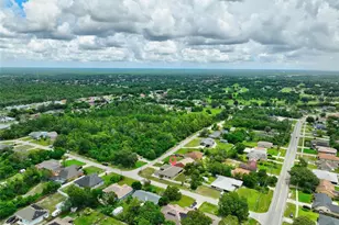 937 Utica St, Deltona, FL 32725 - Photo 2