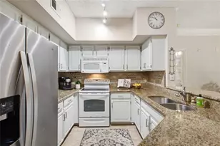 13037 Mulberry Park Dr, Orlando, FL 32821 - Photo 4