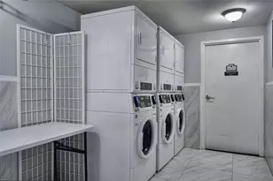 151 E Washington St, Orlando, FL 32801 - Photo 20