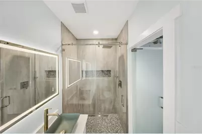 59 Kipling Plaza, Clearwater Beach, FL 33767 - Photo 12