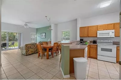 1055 Park Ridge Circle, Kissimmee, FL 34746 - Photo 4
