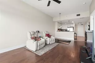 101 S Eola Dr, Orlando, FL 32801 - Photo 14