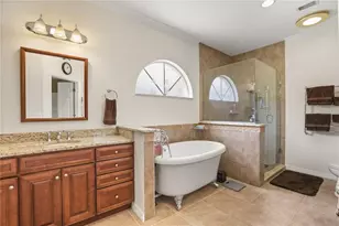 5410 Rustic Pine Ct, Orlando, FL 32819 - Photo 24