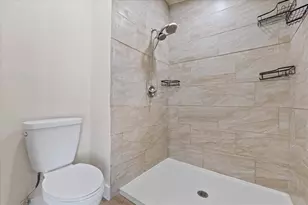 120 Fountain Ct, Spring Hill, FL 34606 - Photo 28