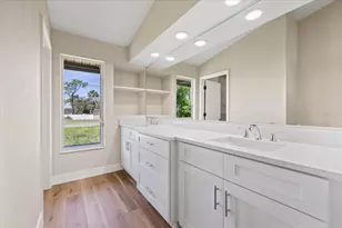 120 Fountain Ct, Spring Hill, FL 34606 - Photo 26