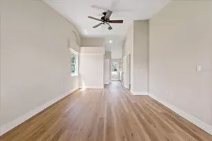 120 Fountain Ct, Spring Hill, FL 34606 - Photo 24
