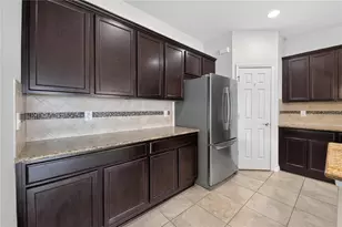 2130 Landside Dr, Valrico, FL 33594 - Photo 16