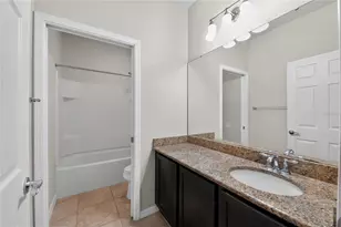 2130 Landside Dr, Valrico, FL 33594 - Photo 24